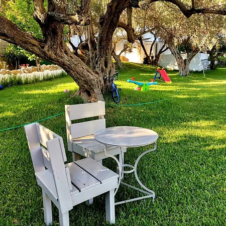 Skyrosfamilyhouses-katoi Holiday home Skyros